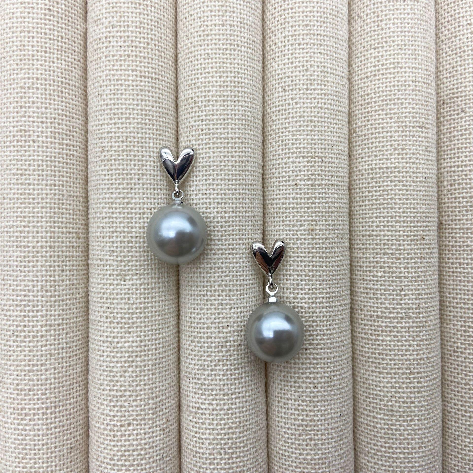 Heart Grey Silver Needle Premium Silver Grey Pearl Love Stud Earrings Small Earrings Earrings