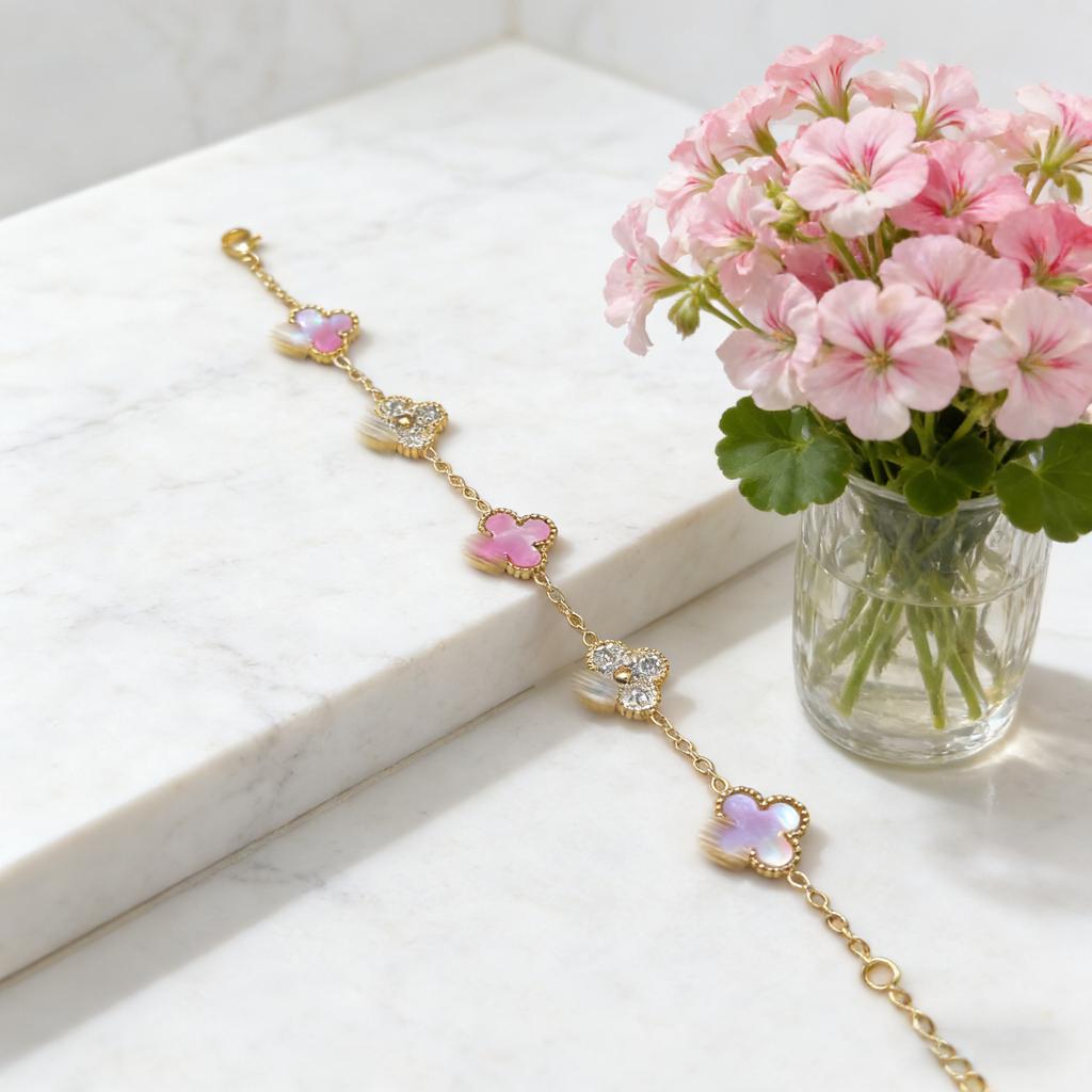 High-end Titanium Steel Four-leaf Clover Bracelet Fashion Classic Women's Zircon Bracelet