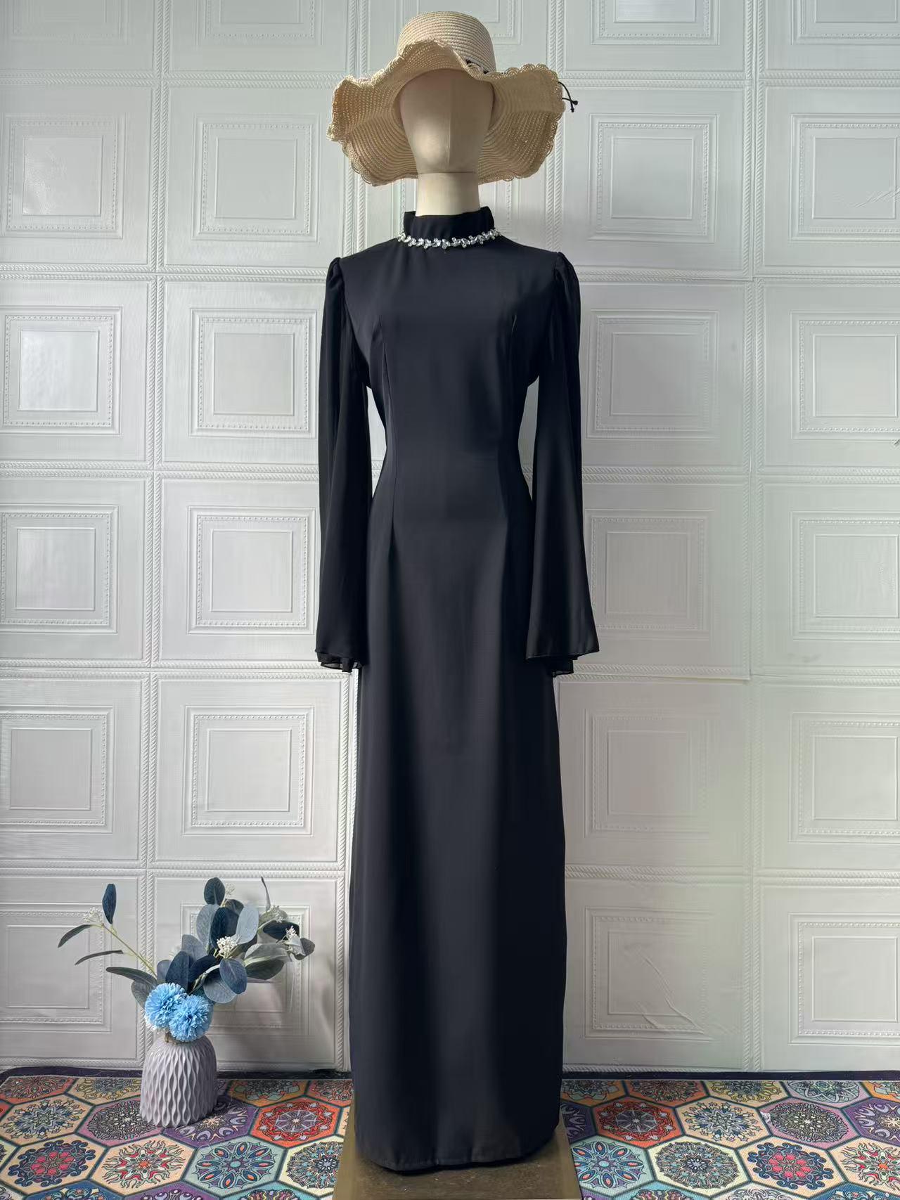 

European-American Slim Fit Dress with Pearl Mesh, Flowy Sleeves, Large Hem, 2025 XXL чёрный