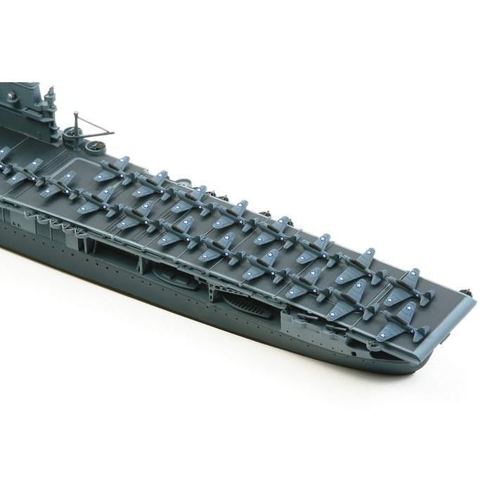 [Tamiya] 1/700 Waterline Series No.712 US Navy Aircraft Carrier Yorktown Plastic Model 31712 Color Molded 32.84x4.75x13.26cm
