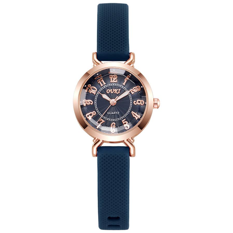 Ladies Small Dial Watch Alloy Luxury Quartz Watch Comfortable Silicone Band Fashion Watch
