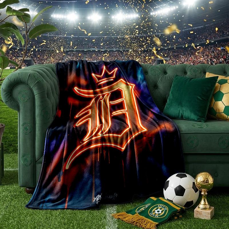 Detroit Tigers Emblem Blanket Lightweight Flannel Bedding Blanket Perfect for Travel, Camping, Living Rooms, Offices, Sofas, Fan Christmas gift