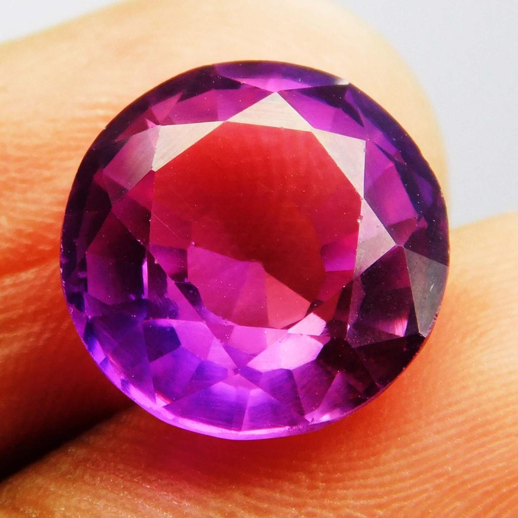 Beautiful Ring 9 Ct Natural Color Change Sapphire Round Cut Gemstone