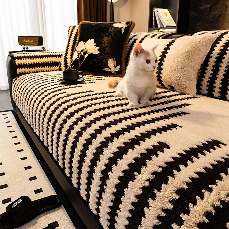 Luxury And Sophistication Extra Thick Plush Sofa Cover  New Four Seasons Universal Anti Slip And Dustproof Sofa Cover Cloth