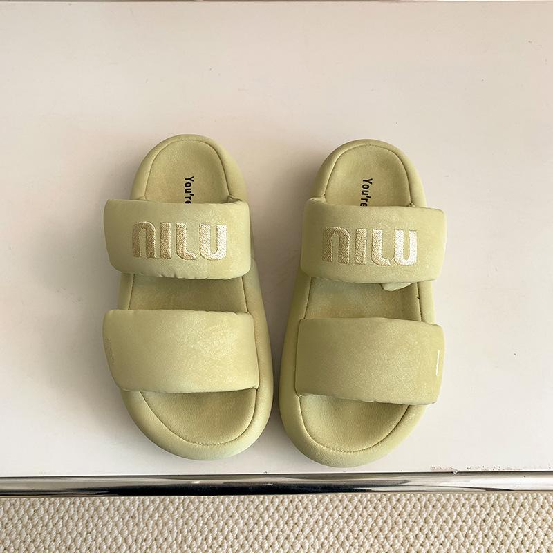 

Fresh blue summer anti-skid thick-soled slippers for women s summer wear 2025 new soft-soled cool slippers 40 жёлтый