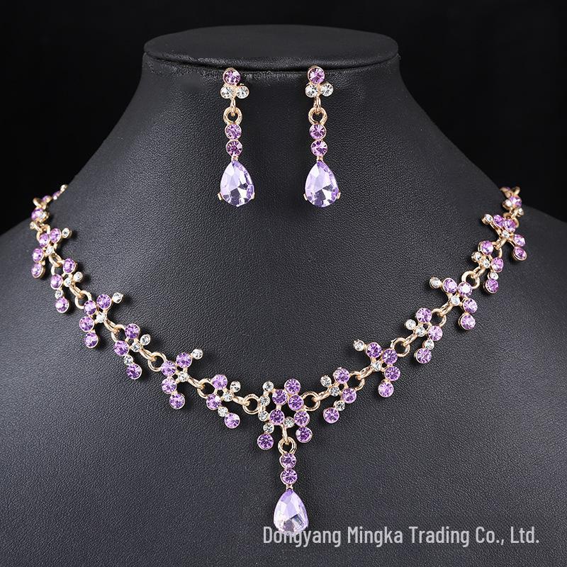 Elegant Bridal Jewelry Set: Crystal Earrings & Necklace for Weddings