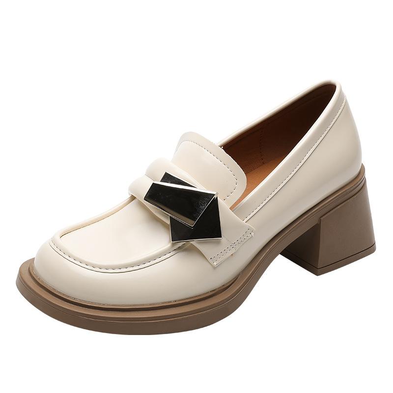 

Туфли лоферы женские 2025 весна новая кожа британский стиль толстый каблук маленькие кожаные туфли 40 белый