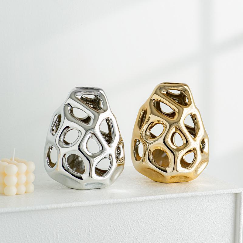 Electroplating Gold Hollow Ceramic Vase Delicate Flower Arrangement Container Living Room Countertop Vase Crafts Home Decoration