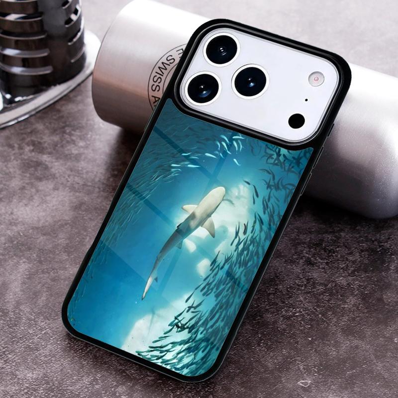 Ocean Monster Shark Swimming Phone Case for iPhone 17 16 15 Pro Max Air 14 13 12 11 Plus Shockproof Capa Cover