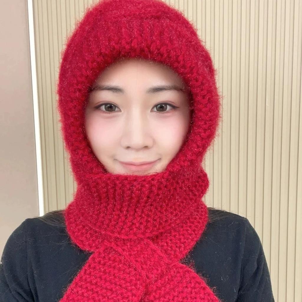 New hat women's autumn and winter warm neck protection thickened squirrel velvet women's wind and snow scarf integrated hat knitted cold protection