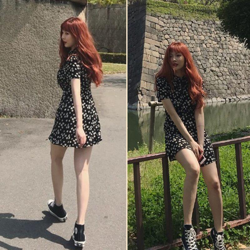 

Элегантное платье в том же стиле Платикодон Повседневное Маленькая ромашка Hyun-Tak style with Daisy lapel black Dress L.