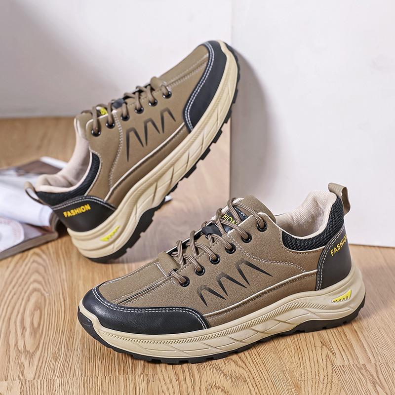 New men's shoes autumn new sports and leisure shoes men's trend versatile lightweight soft-soled shoes men's