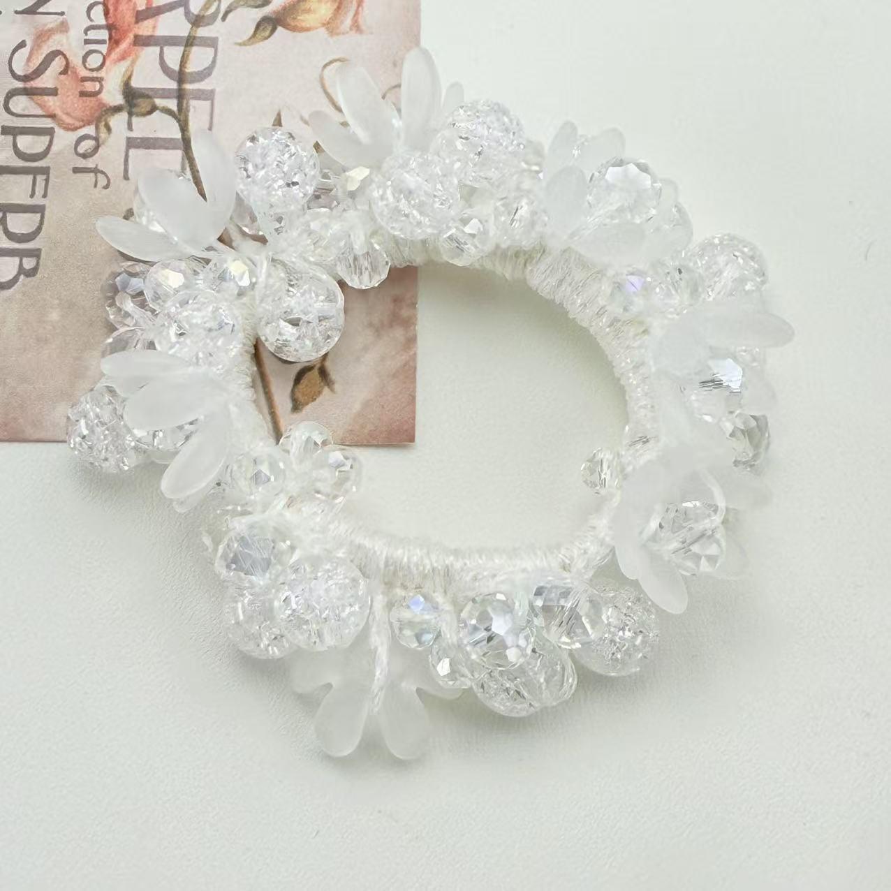 

Ретро Цветок Кристалл Резинка для Волос - Высокоэластичная Резинка, Простой и Элегантный Аксессуар для Волос