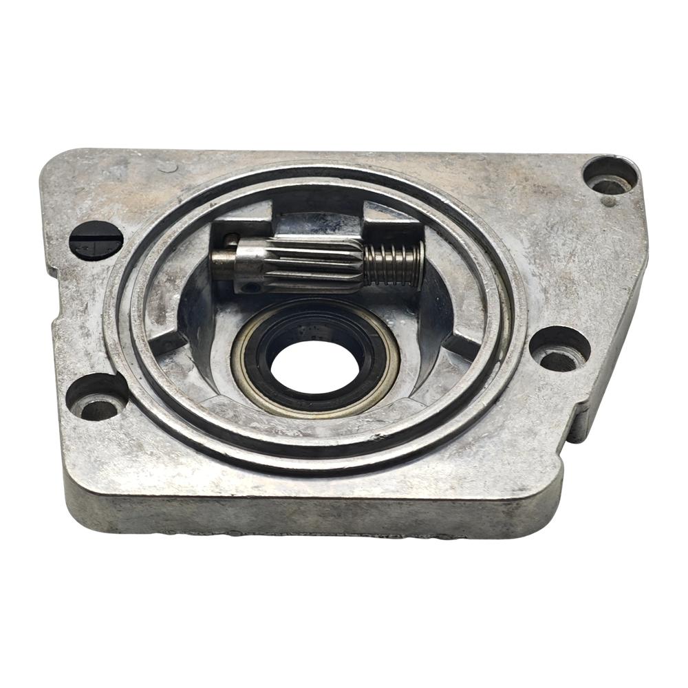 Oil Pump For JONSERED 625, 630 Super II, 670 Super II, 670 Champ