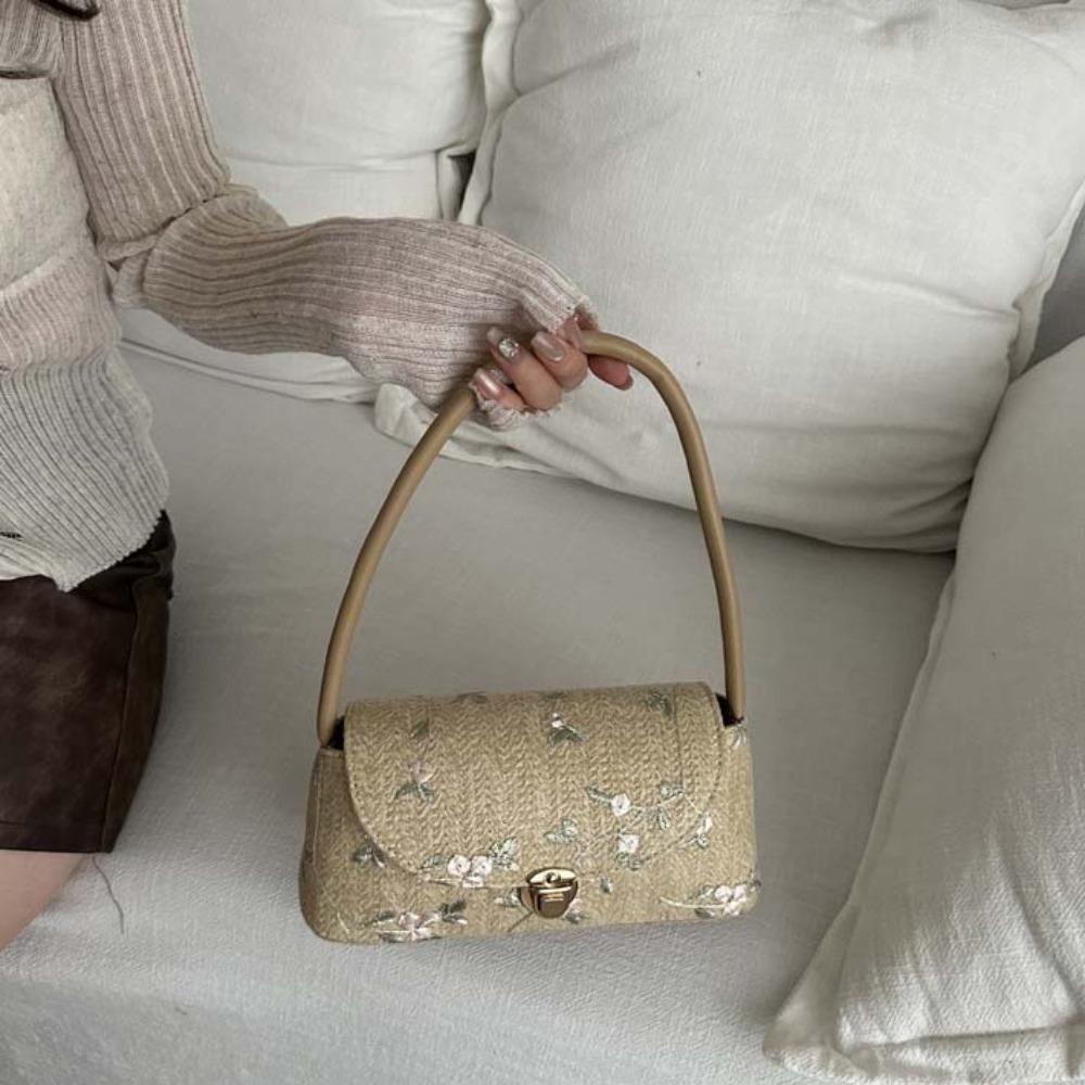 Elegant Grass Woven Shoulder Bag Large Capacity Handbag Flip Bag Beach Straw Hobo Daily