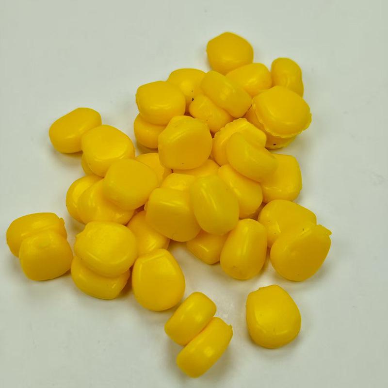 Černá Měkká Kukuřičná Peleta Potápivá Nástraha pro Rybolov Kaprů, Cejnů a Amurů