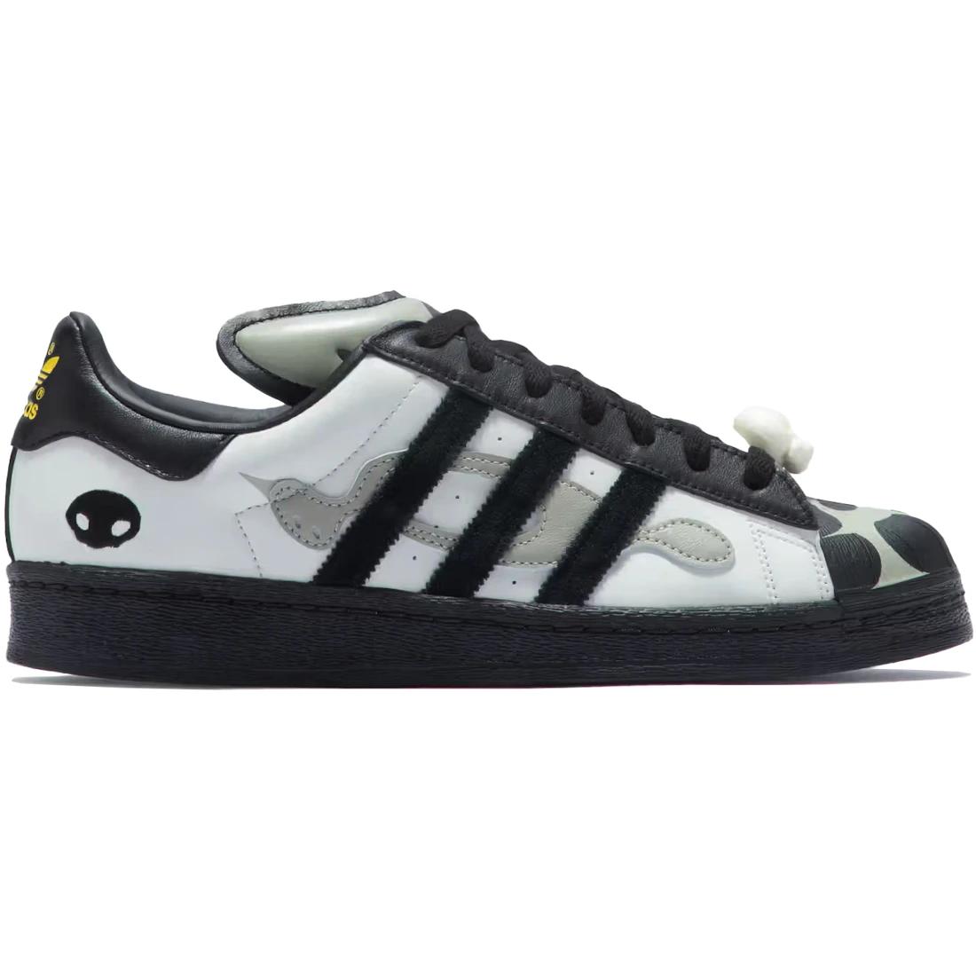 

Sneaker adidas Superstar 82 OFFGOD:TATE(JQ8778) 42