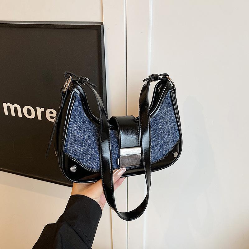 Retro bag women's 2025 new autumn and winter versatile messenger bag simple this year popular shoulder underarm bucket bag