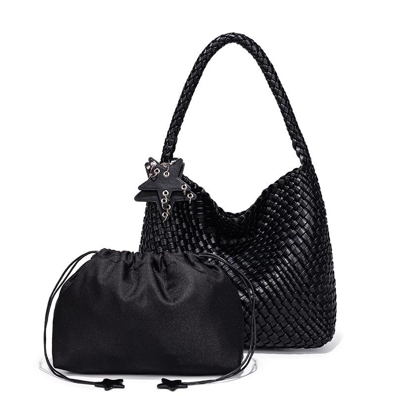 Sense design hand-woven bag large capacity tote bag casual lazy wind single shoulder underarm bucket bag