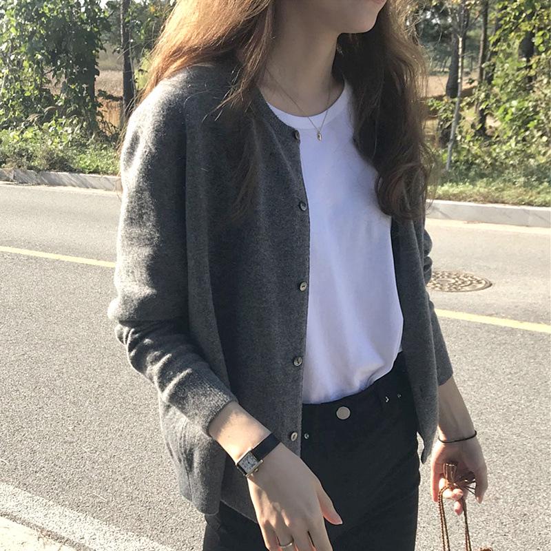 

2024 Women s Knitted Cardigan: Spring & Autumn Thin Sweater Coat Medium