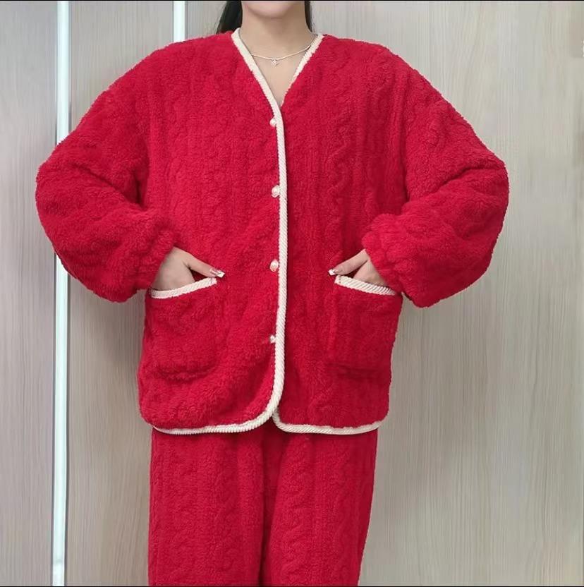 Høst og vinter Coral Velvet Pyjamas Set 3D Jacquard Flanell Langermet Cardigan Home Wear