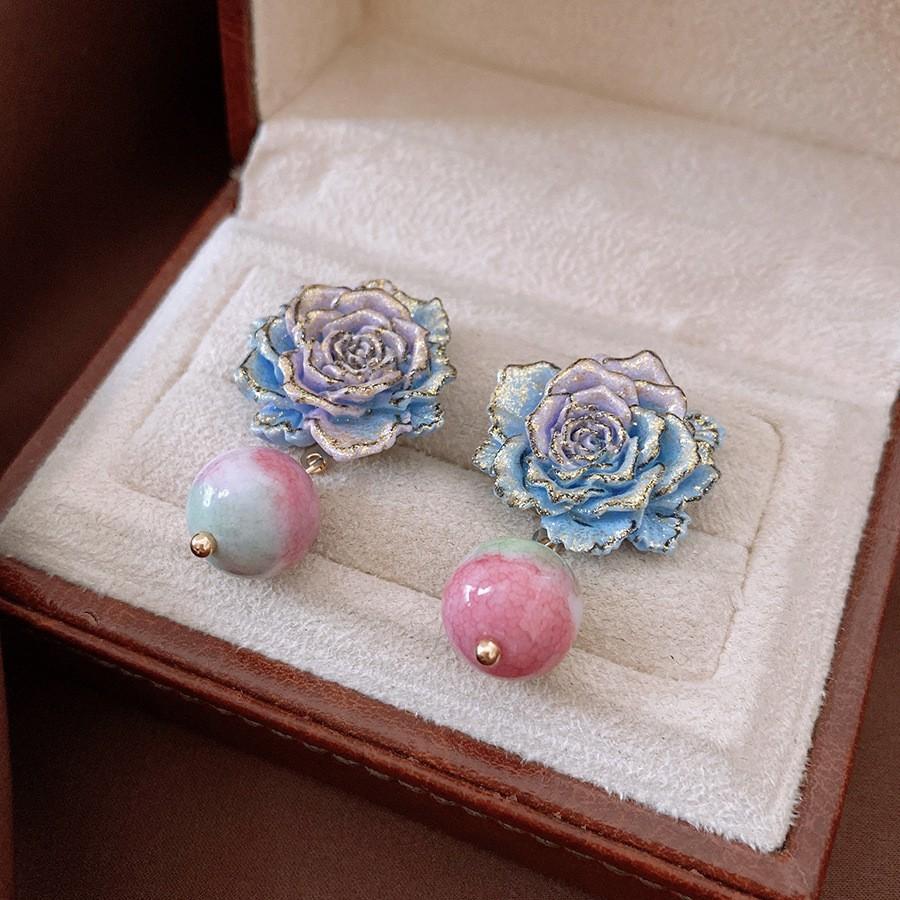 

Средневековая серебряная игла с бриллиантами, серьги-капли масла, серьги с жемчугом в виде цветка, темпераментные, серьги-пусеты в придворном стиле, серьги класса люкс и высокого класса.