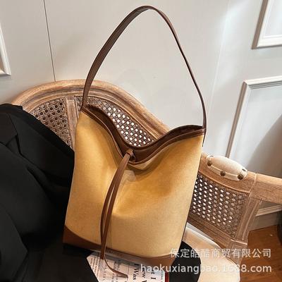 This Year's Popular Bag Women's Large Capacity 2025 New Fashion Versatile Shoulder Crossbody Bucket Bag Underarm Tote Bag