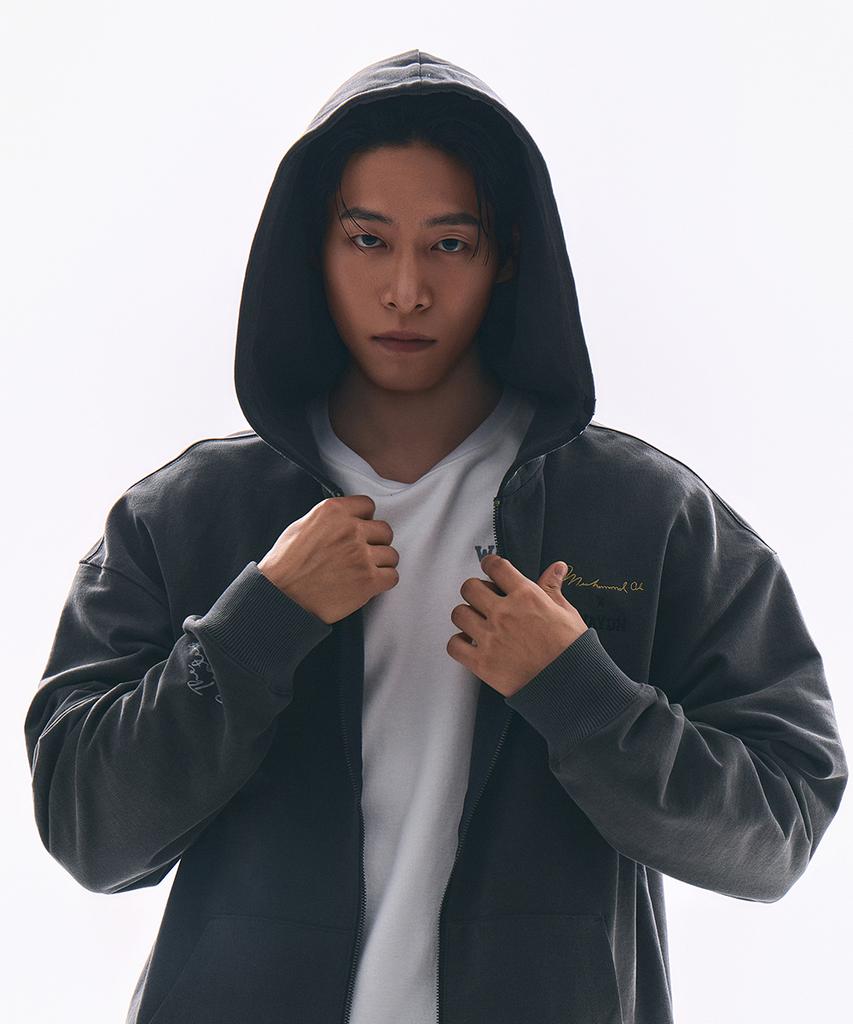 Waydn [Ali] The Greatest Pigment Oversized Zip-Up Hoodie Charcoal