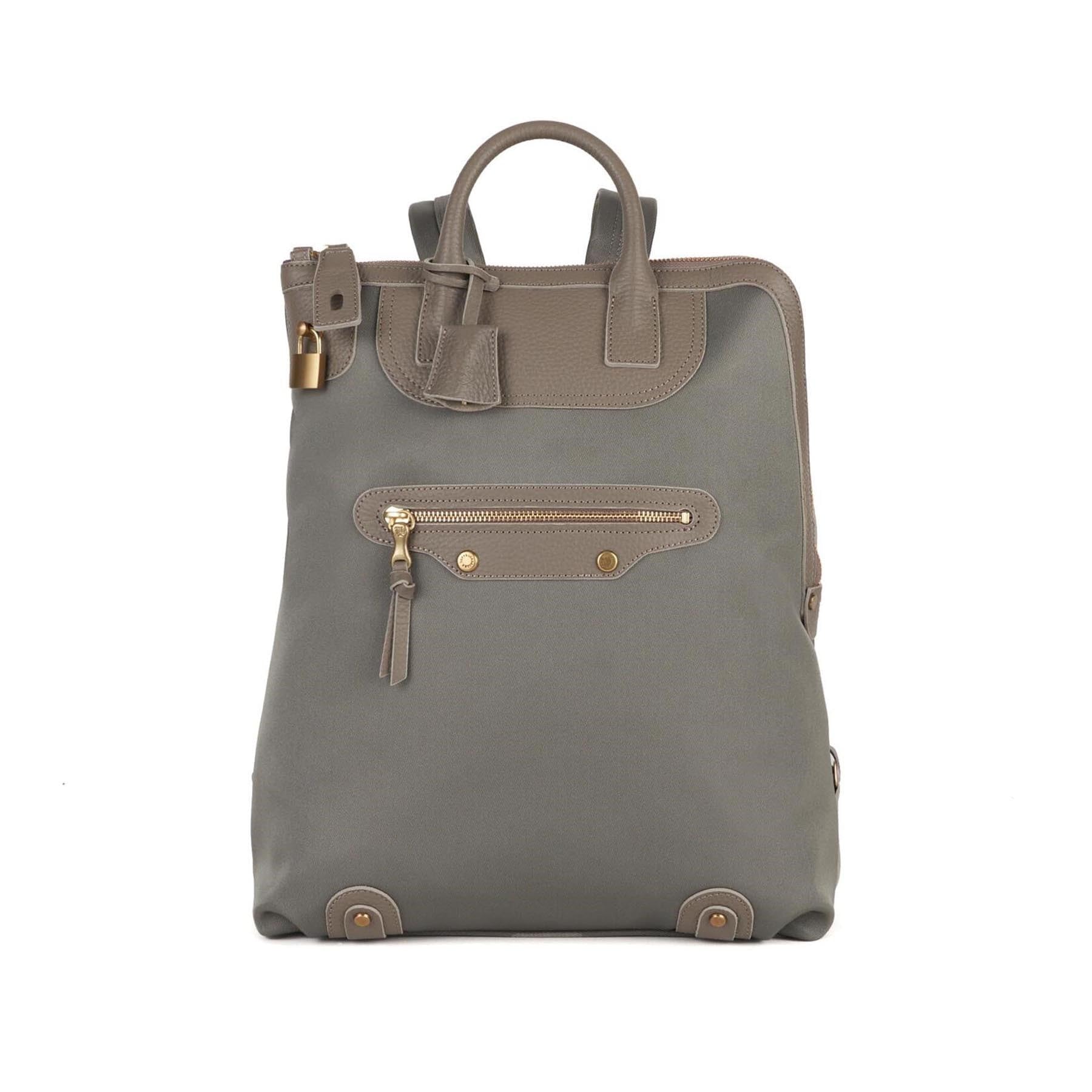 

[Toff and Loadstone] Key Backpack