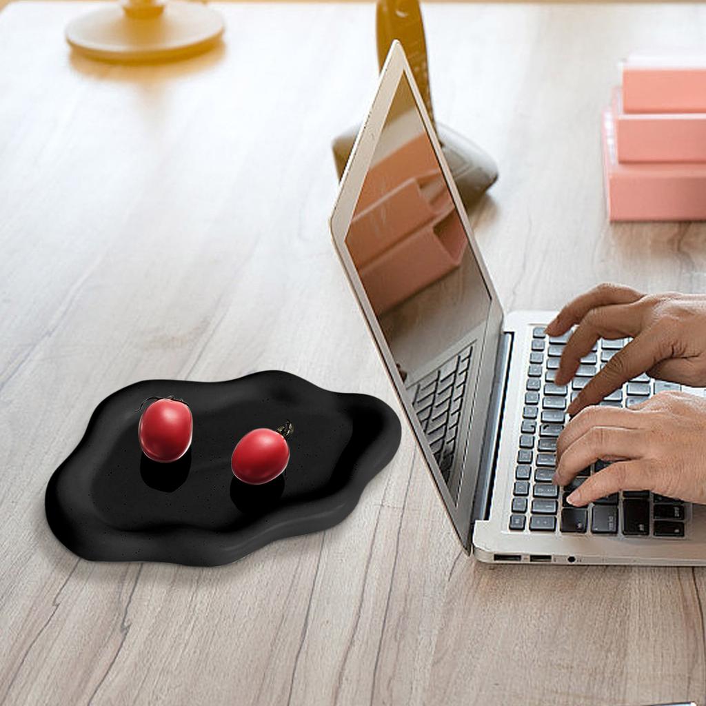 INS Style Cloud Shape Jewelry Dish for Ladies Jewelry Tray Ceramic Plate Exquisite Ornaments Trinket Tray Dish for Birthday Gift