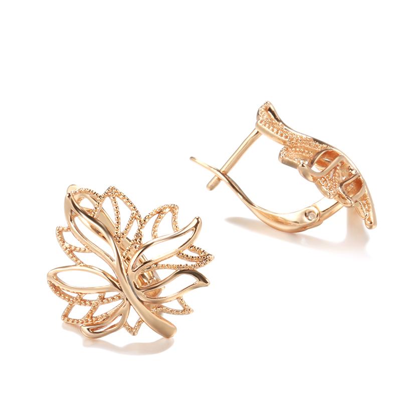 Pendientes de oro rosa con hoja brillante de Kinel Fashion para mujer