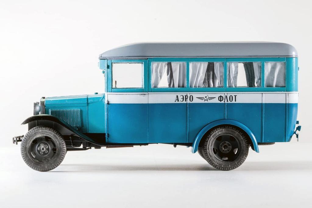 MiniArt Bus Plastic Model 1/35 GAZ-03-30