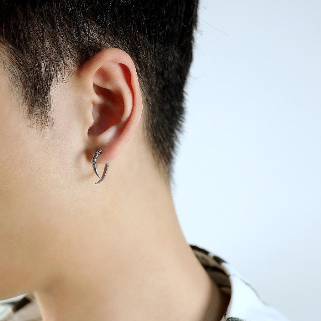 Retro náušnice pecky pro ženy muže zvířecí tlapka roh náušnice piercing černá stříbrná barva gotický punk cool šperky