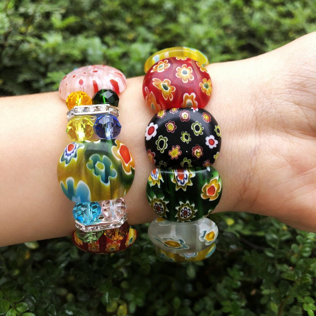 Braccialetto Fiore in Vetro Millefiori Colorato - Gioiello Statement di Grandi Dimensioni