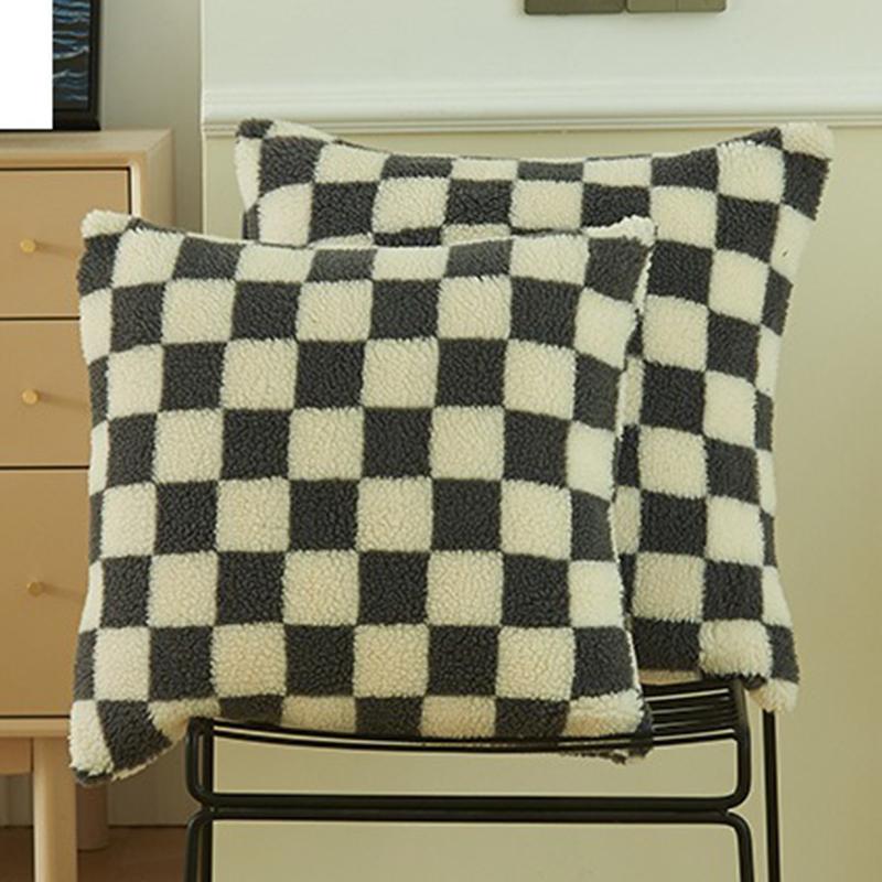 Housse de coussin jeté en laine imitation fourrure noire Housse de coussin à carreaux pour canapé salon Polyester Coussin lombaire Décoration de maison 45x45cm