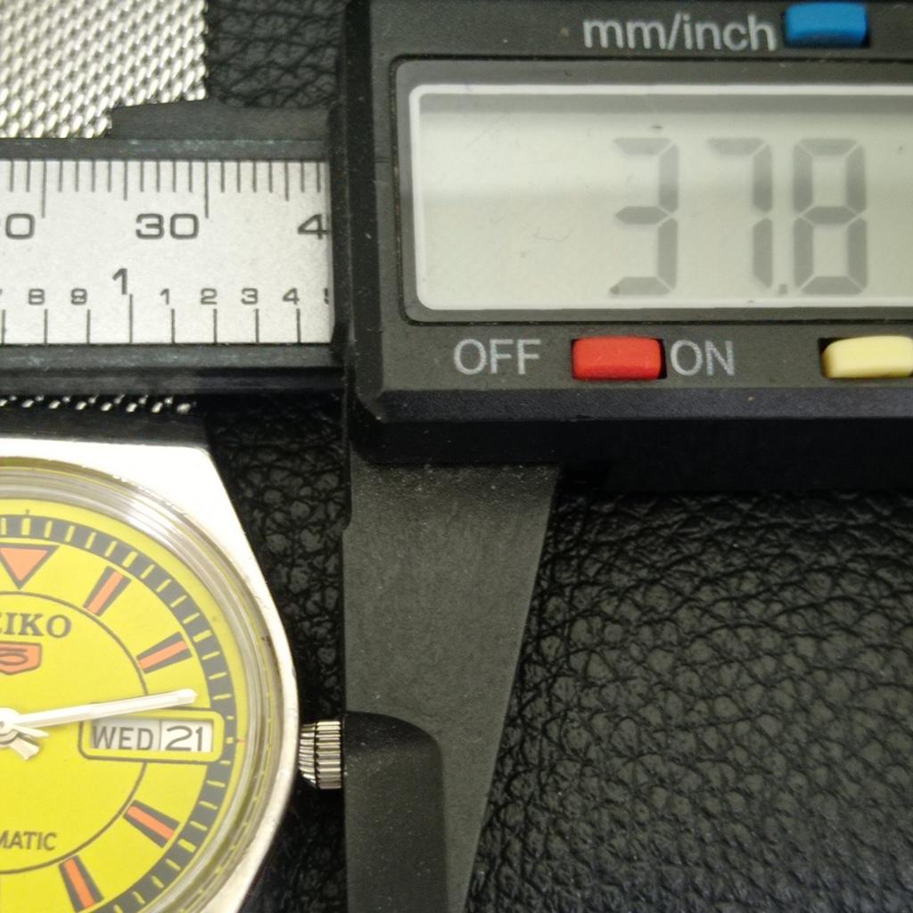 AUTOMATIC VINTAGE SEIKO 5 JAPAN 6309A MENS YELLOW COLOR DIAL WATCH A702725-1 R210-a702725