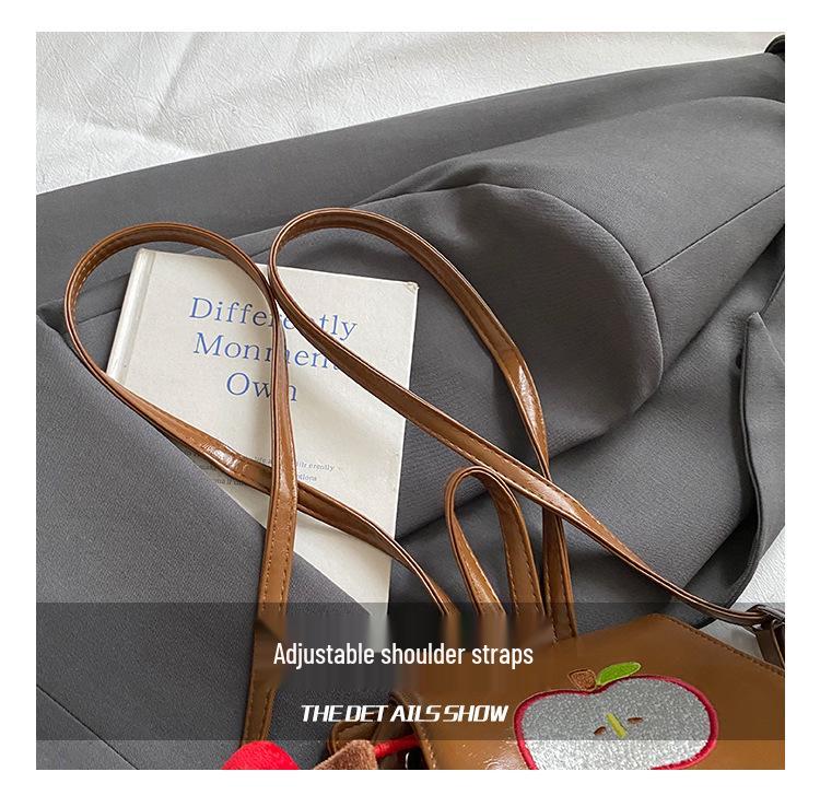 2025 Autumn Cute Apple Pendant Women's Lightweight Travel Backpack - Large Capacity, Casual Commuting Bag