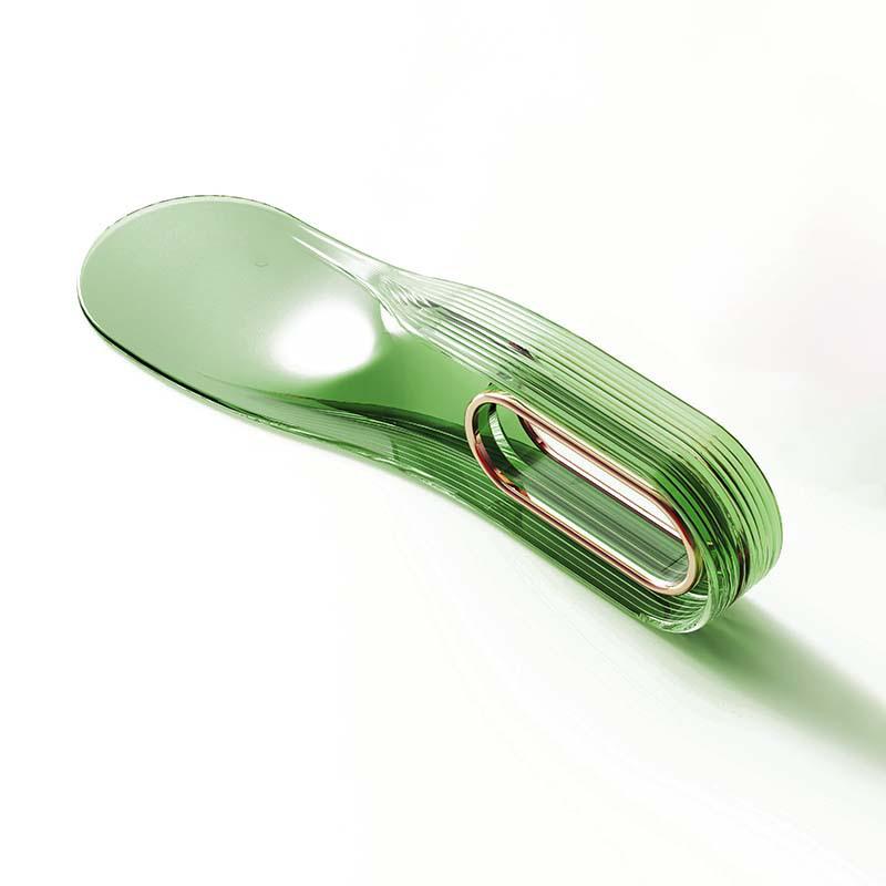 New Bed Sheet Organizer: Elevates Mattress, Closes Gaps, Simplifies Sheet Changes