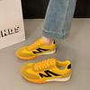 Gelbe Damen dünne atmungsaktive Sommer- und Herbst neue lässige Sport rote kleine weiße Board-Schuhe