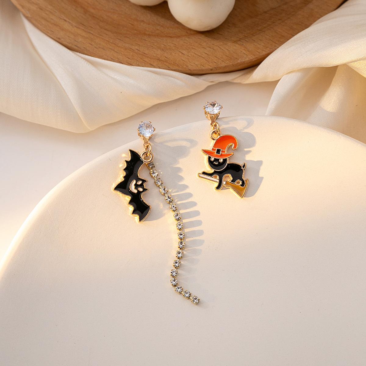 

Halloween Horror Funny Ghost Earrings, Personalized Skull Oil Drip Earrings, Bat Cat Earrings