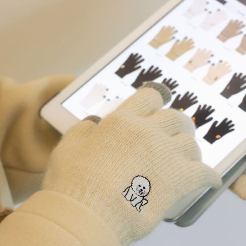 SNOOZY Bichon Frise Embroidered Wool Knit Gloves Cream Beige