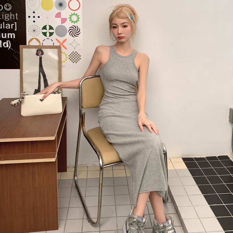 Sommerkleider, sexy, eng, ärmellos, Paket, Hüfte, lange Kleider, süße, würzige Taille, schlanke Neckholder-Tank-Kleider