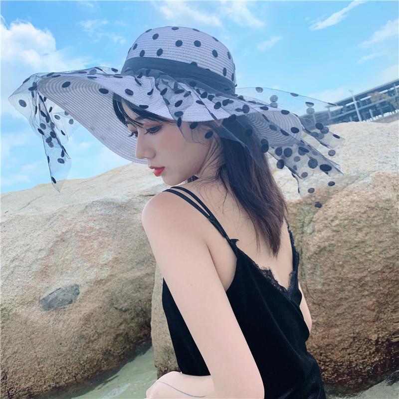 European Polka Dot Lace Mesh Big Brim Straw Hat Women's Summer Seaside Beach Elegant Sunscreen Vacation Hat
