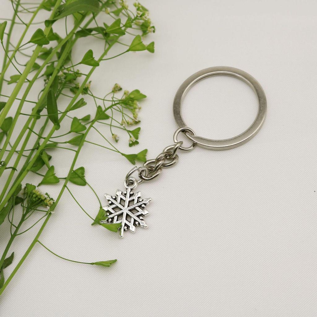 Snowflake Keychain Pendant - Trendy Hot Selling Jewelry