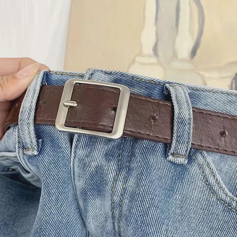 Women's 2025 High-Waist Straight Jeans: Velvet-Thickened, Slim-Fit, Nine-Point Harem Pants for Autumn/Winter