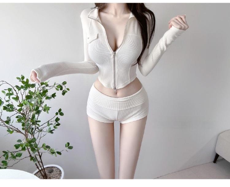 Korean Dongdaemun Slimming Two-Piece Hoodie and Shorts Set for Women