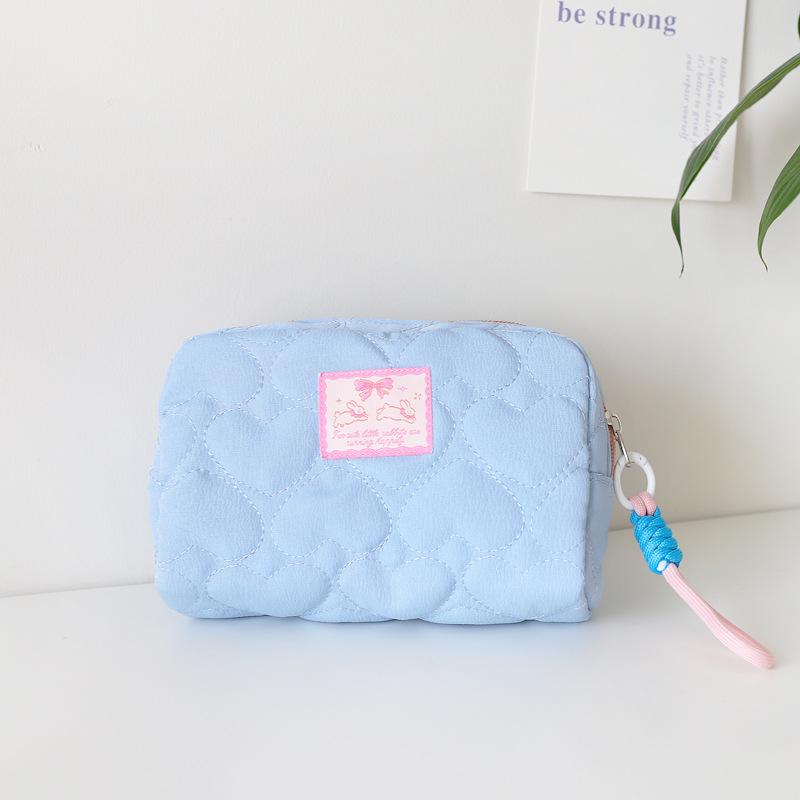 Women Cosmetic Pouch Fashion Design Portable Storage Bag