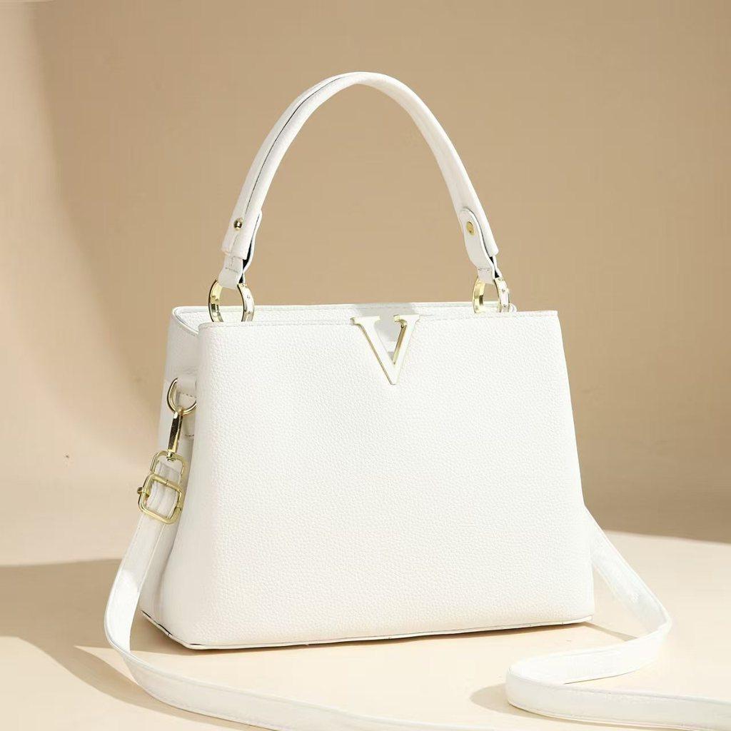 Sophisticated Pu Water Bucket Handbag With Zipper Closure And Inner Divider For Office And Casual