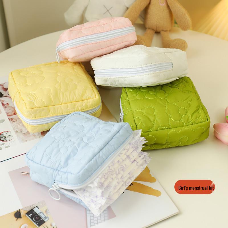 Cloud Simple Cotton Sanitary Napkin Storage Bag - Cute, Portable, Large Capacity