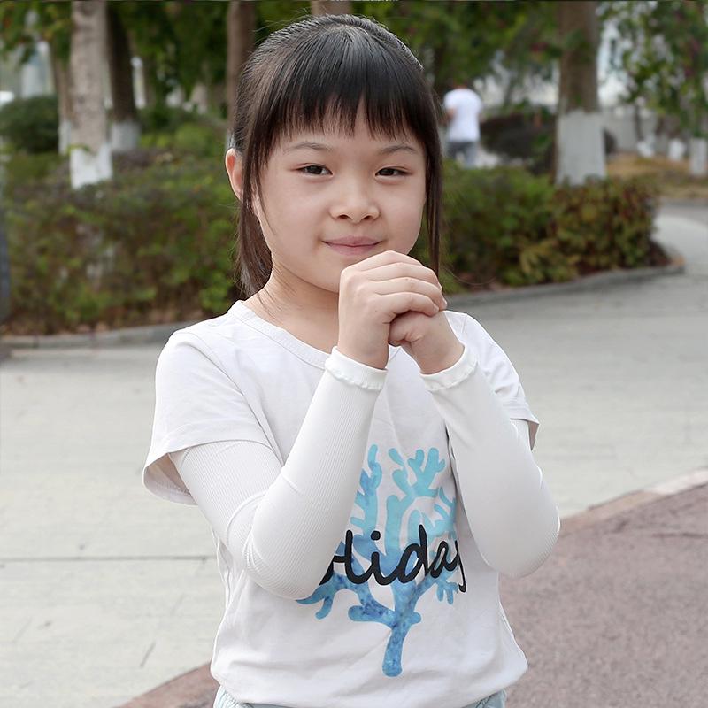 Kids' Sun Protection Ice Silk Sleeves - Thin, Mosquito Proof, UV Protection for Boys & Girls Sports.